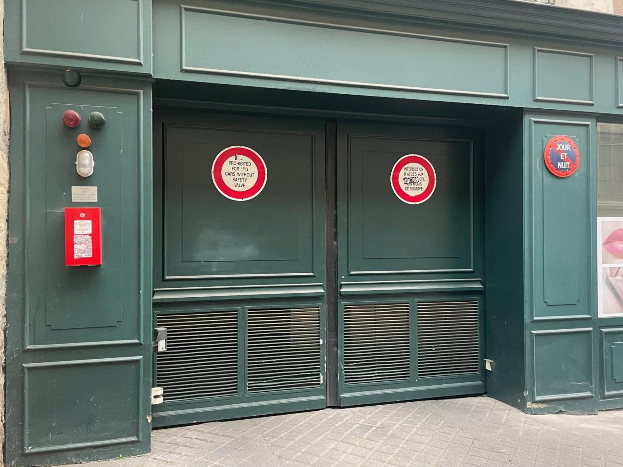 Appartement 2 E Bagni Aria Condizionata Ascensore Garage Odeon